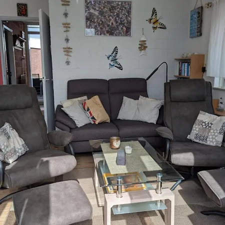 Mit Terrasse By Interhome Petten