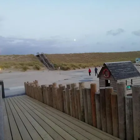 Mit Terrasse By Interhome * Petten