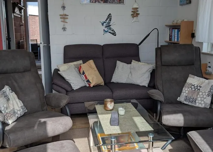 Mit Terrasse By Interhome Petten