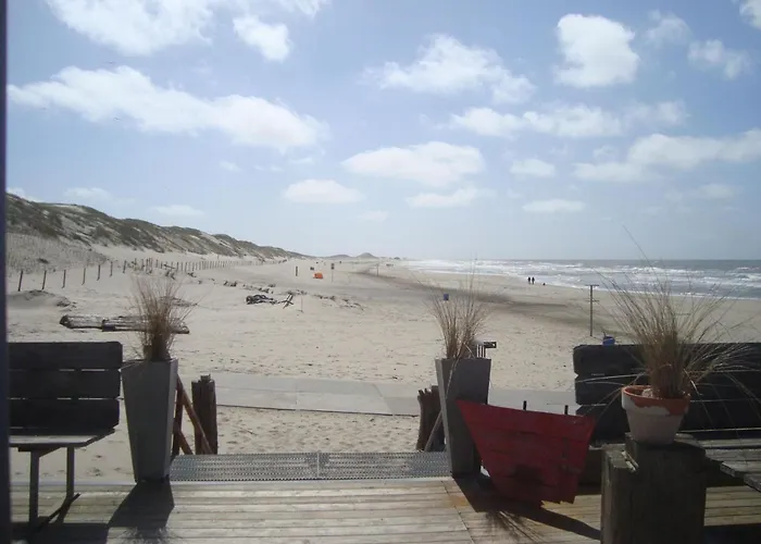 Mit Terrasse By Interhome Petten